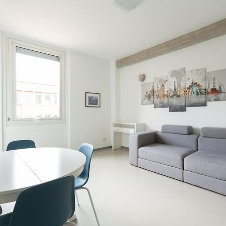 ミラノPorta Nuova Bright And Stylish Flatアパートメント エクステリア 写真