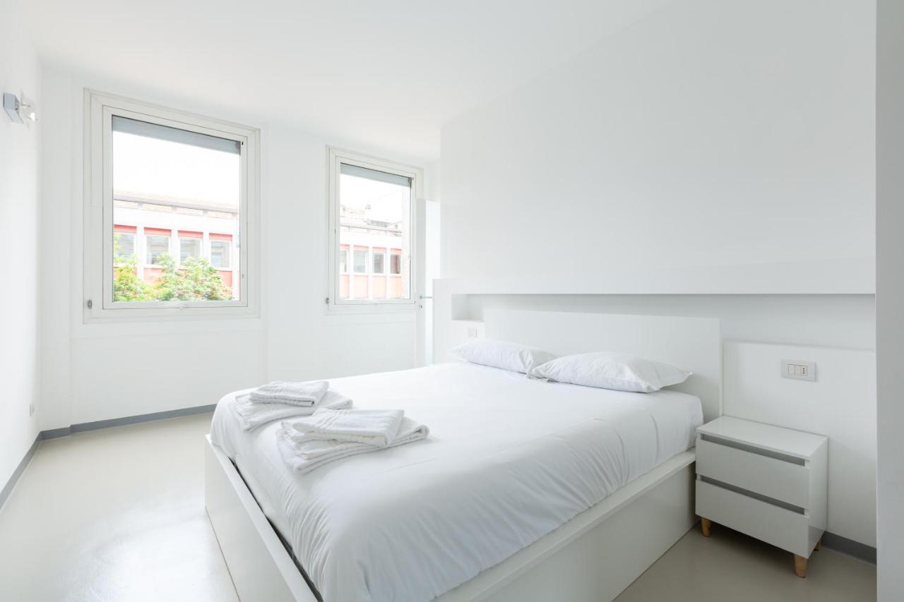 ミラノPorta Nuova Bright And Stylish Flatアパートメント エクステリア 写真