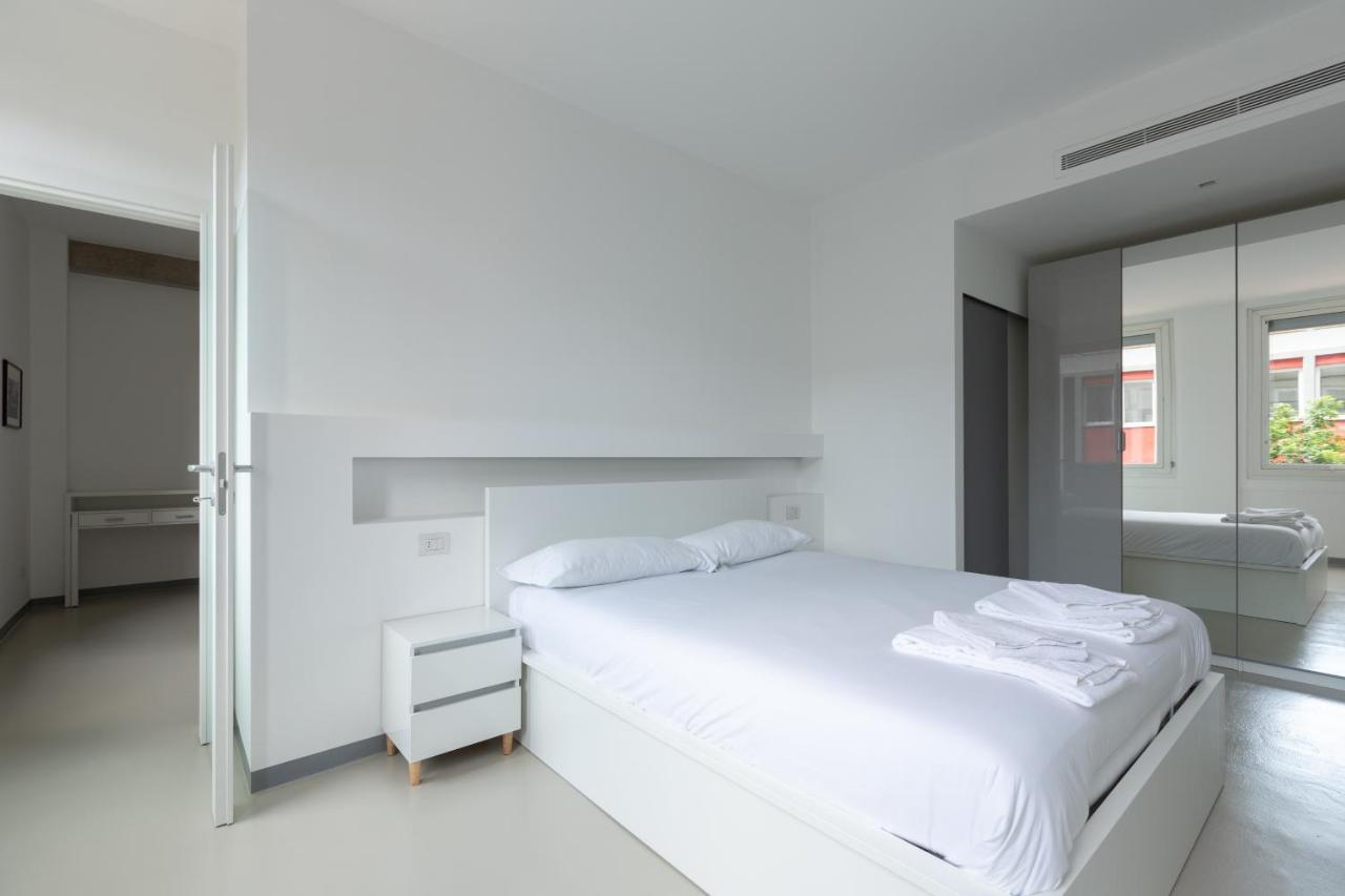 ミラノPorta Nuova Bright And Stylish Flatアパートメント エクステリア 写真