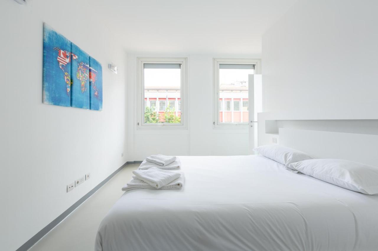 ミラノPorta Nuova Bright And Stylish Flatアパートメント エクステリア 写真